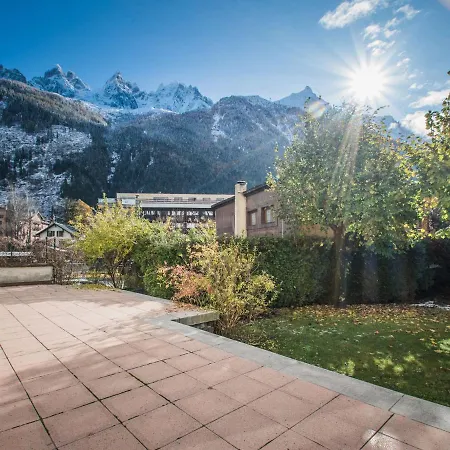 Apartment 4 Etoiles Au Coeur De Chamonix, 3 Chambres, Proche Musee Alpin, Parking, Wifi Inclus - Fr-1-343-186 Chamonix