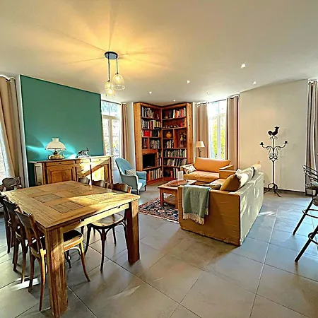 Apartment 4 Etoiles Au Coeur De Chamonix, 3 Chambres, Proche Musee Alpin, Parking, Wifi Inclus - Fr-1-343-186 Chamonix